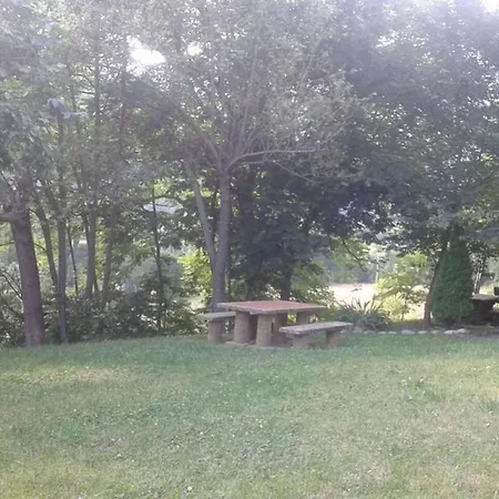 Apartamento De 2 En Con Magnificas Vistas A Las Montanas ... * Sesué